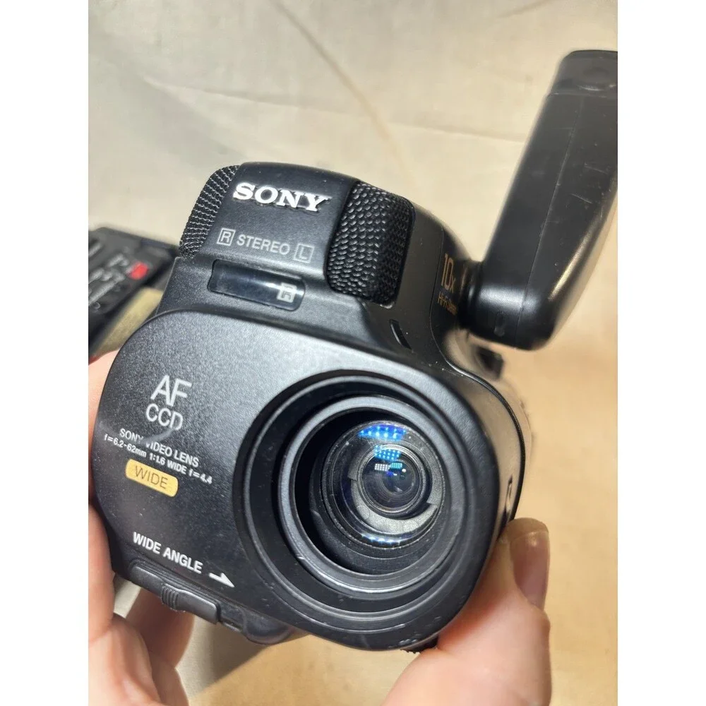 Lot of 2 Sony 8mm HandyCams For Parts - CCD-TR65, CCD-TR71